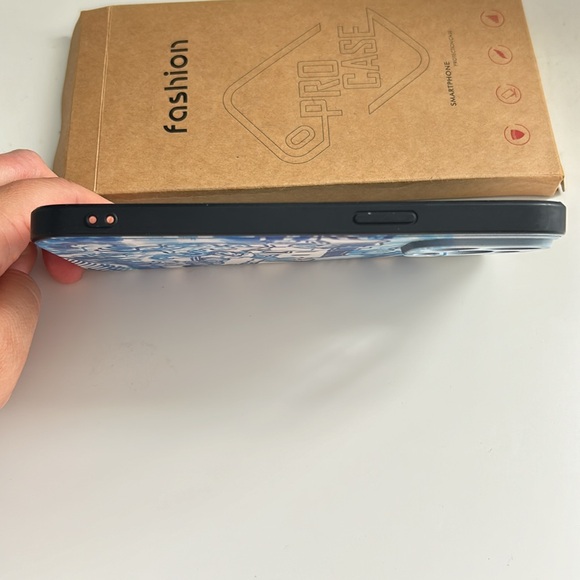 NWT iphone 14 Phone Case, Van Gogh Landscape Aesthetic Art Blue Phone Case - Picture 6 of 6